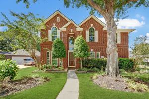 featured image of 16111 Castlegrove Ct