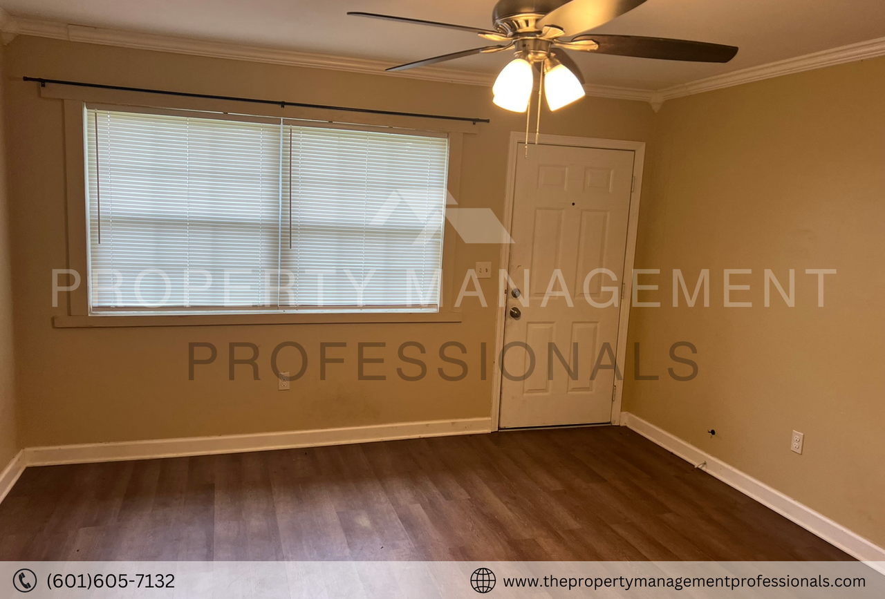 1552 Reddix St - Photo 3 of 20