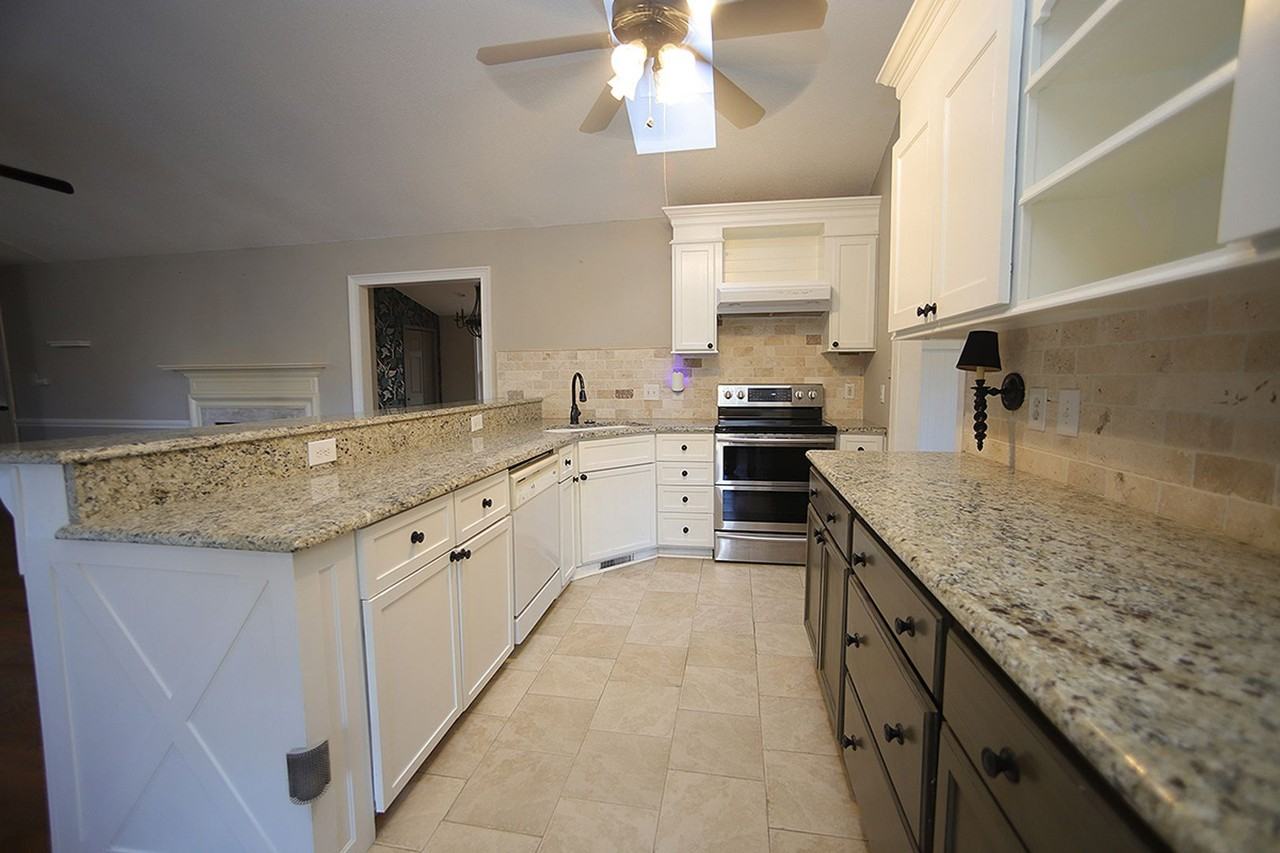 840 Madison Ave - Photo 4 of 16