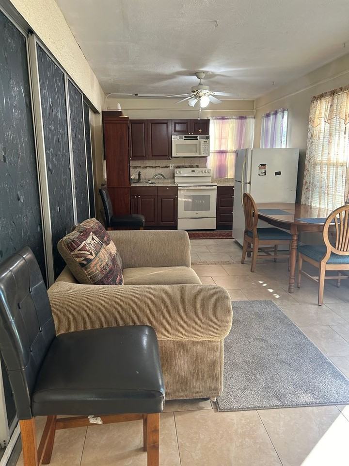 3146 Carlos Dr - Photo 4 of 13