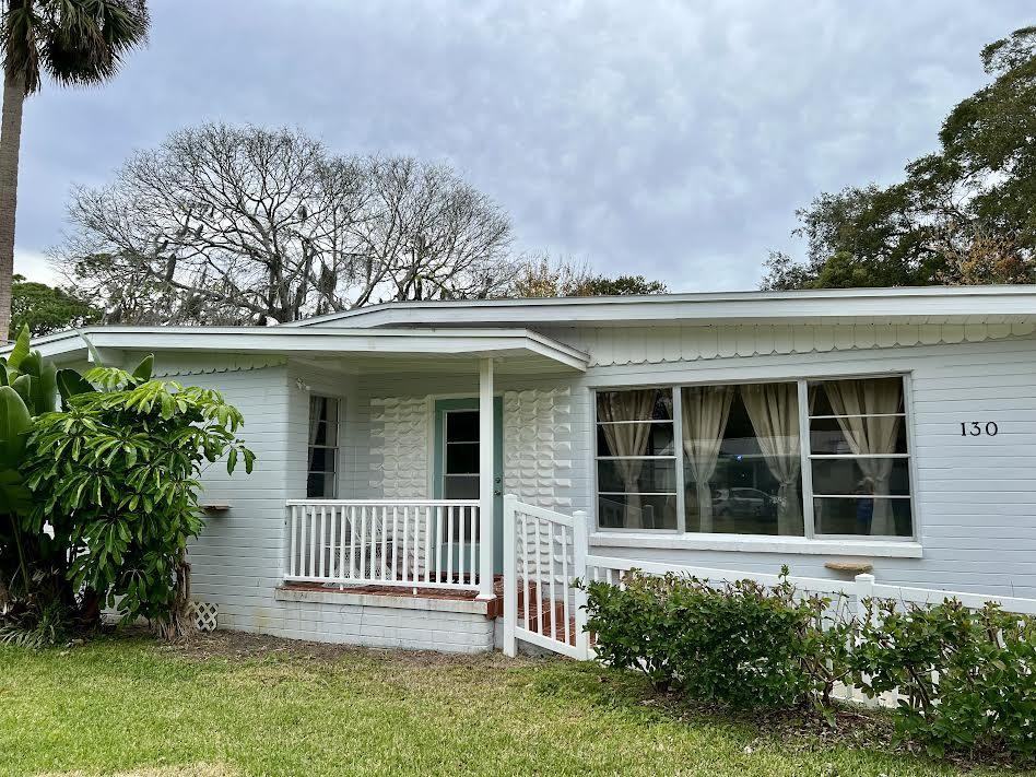 130 15th Pl - Photo 3 of 35