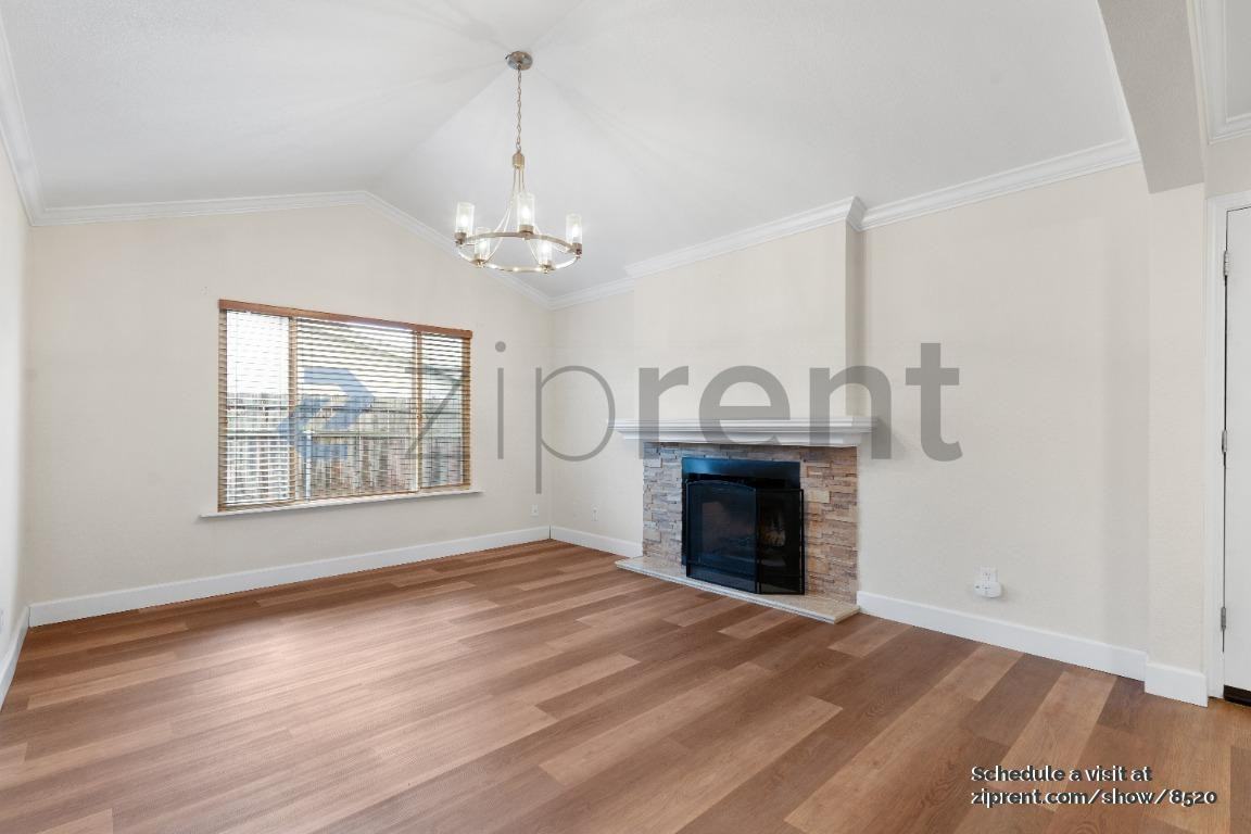 2534 Kents Ct - Photo 2 of 19