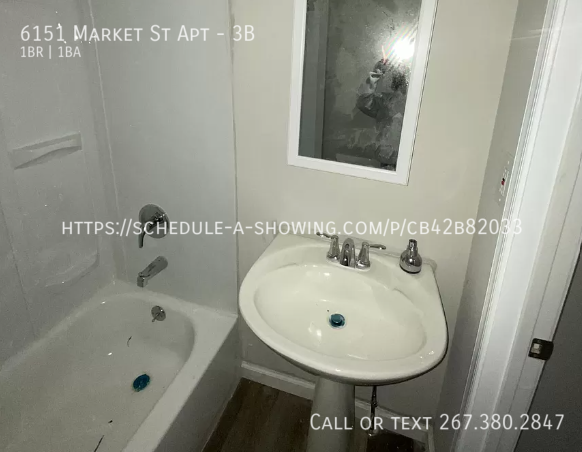 6151 Market St #3B - Photo 2 of 11