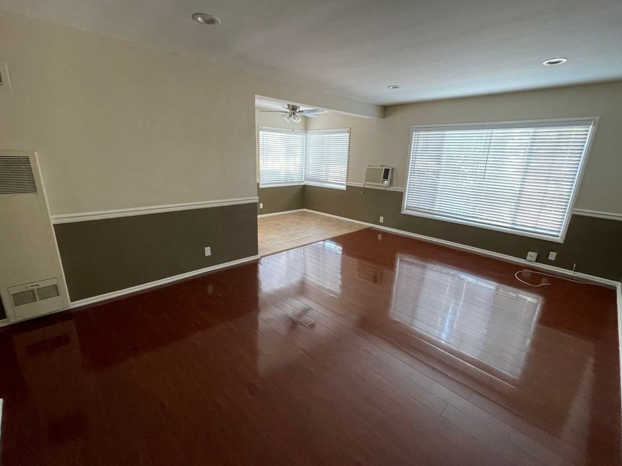 937-945 E. Mariposa St. - Photo 2 of 10