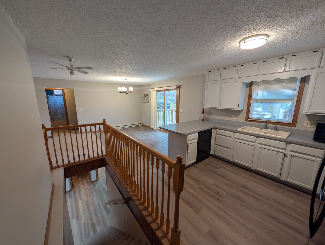 1711 Oak Knoll Dr Ne #1 - Photo 3 of 33