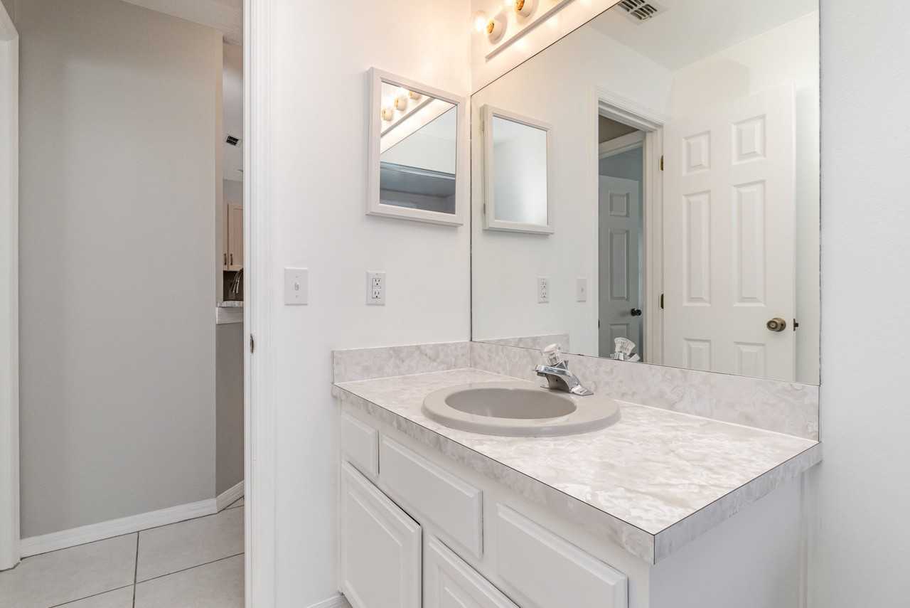 875 Wandering Pine Trl #NA - Photo 2 of 25