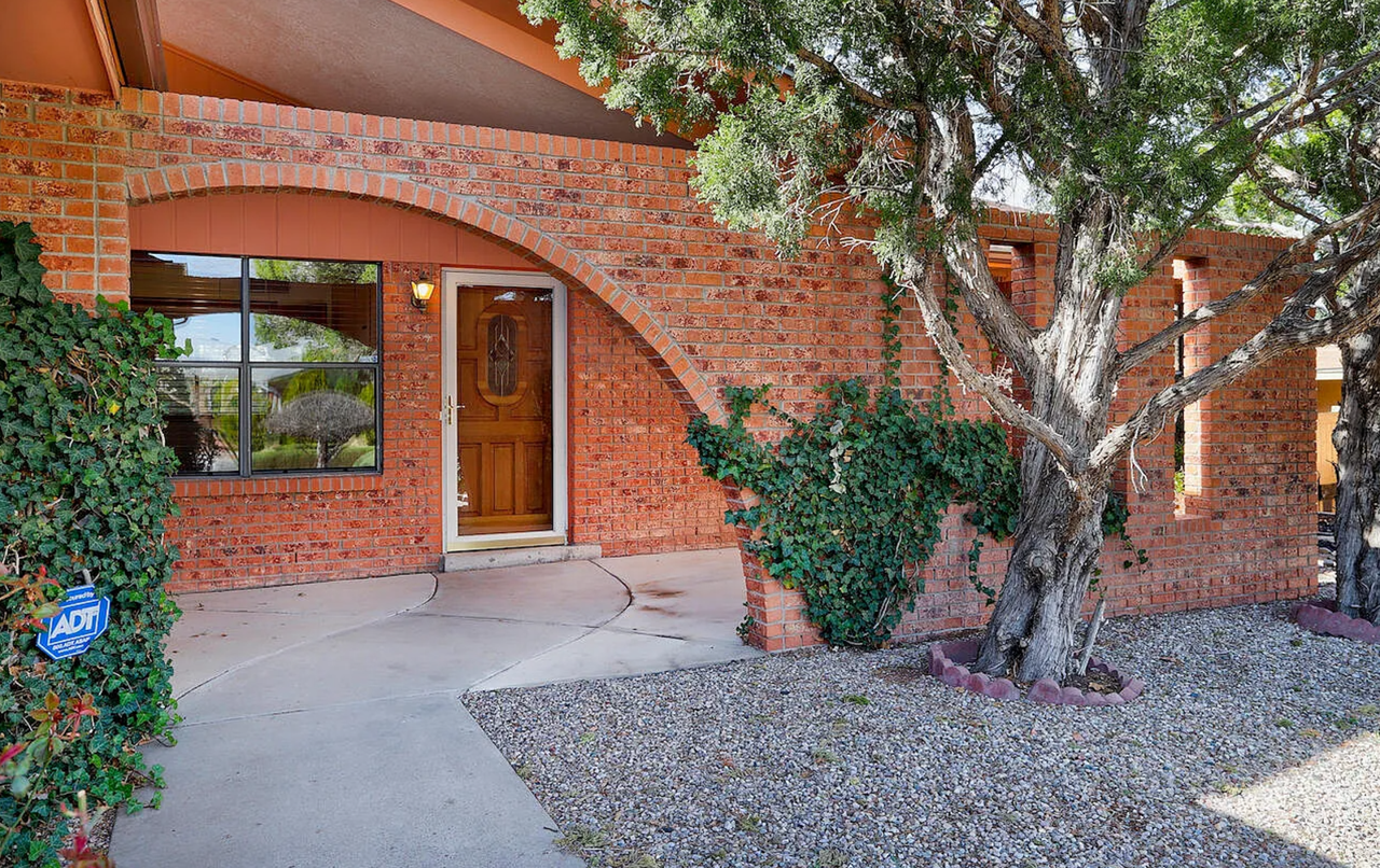 11020 Hagen Rd Ne #NA - Photo 3 of 23