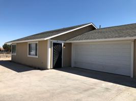 featured image of 13899 Smoke Tree St