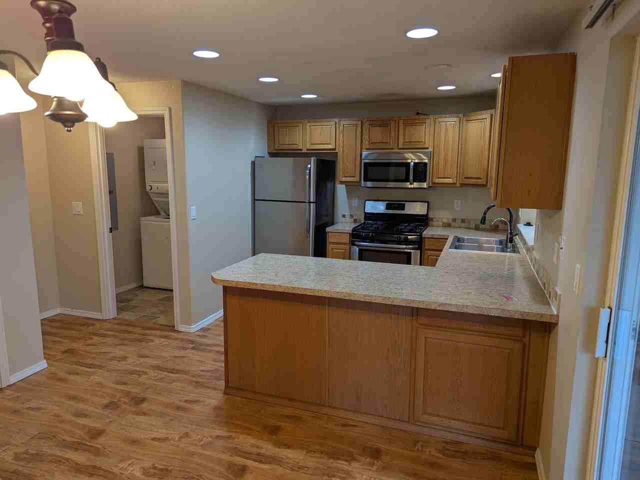 1335 46th Pl Se - Photo 3 of 23