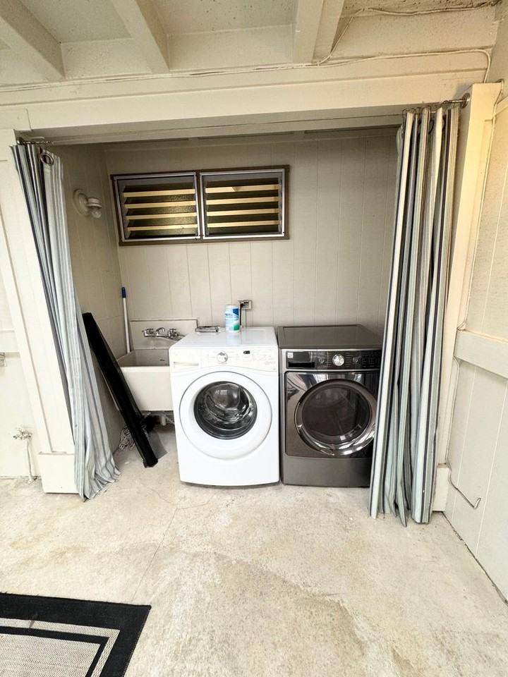 1355 Akiahala St #A - Photo 6 of 21