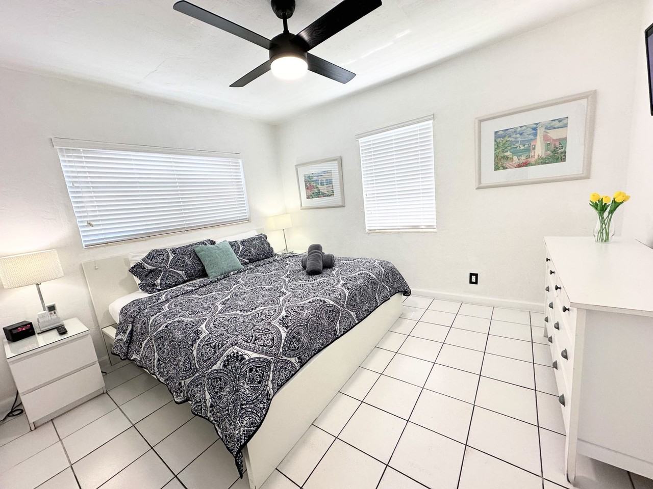 322 Oregon Street - Photo 7 of 26