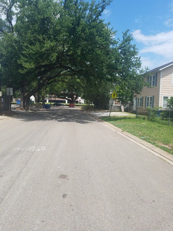 630 Wilson St Lafayette - Photo 2 of 23