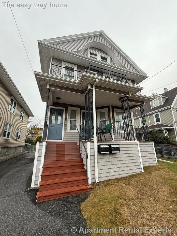 190 Harvard St #1 - Photo 7 of 9