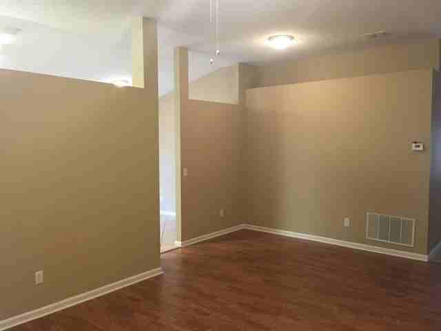 9261 Redtail Dr - Photo 2 of 17