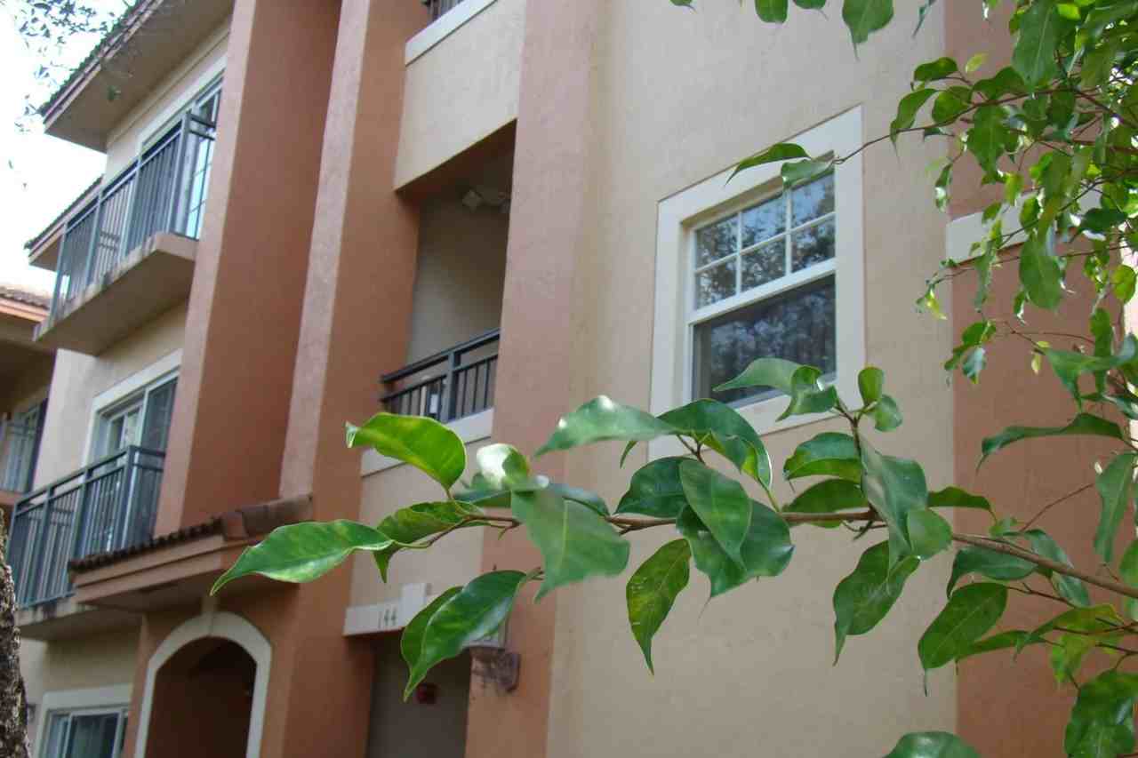 10122 Nw 33rd St ##Unit