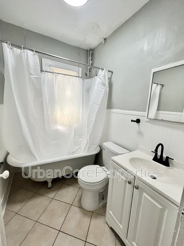 500 5th St N #4 - Photo 6 of 6