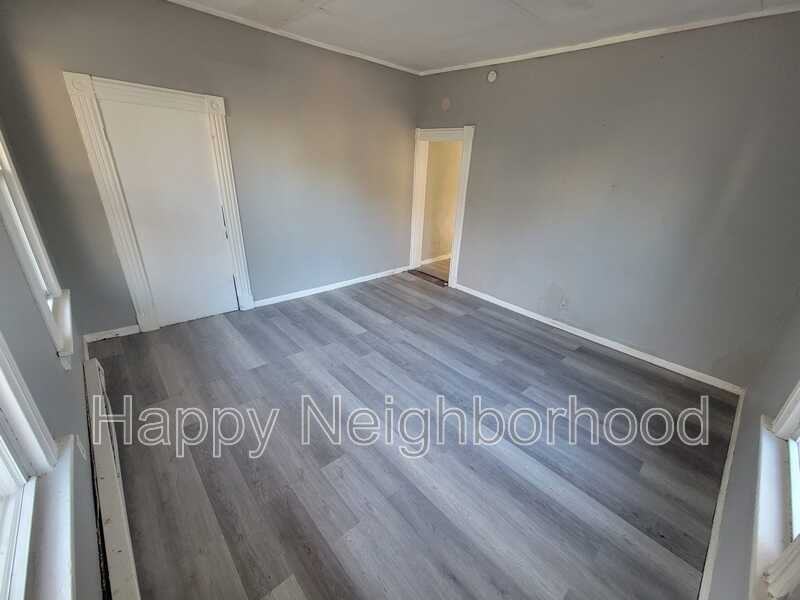 115 New Hanoverunit - Photo 2 of 15