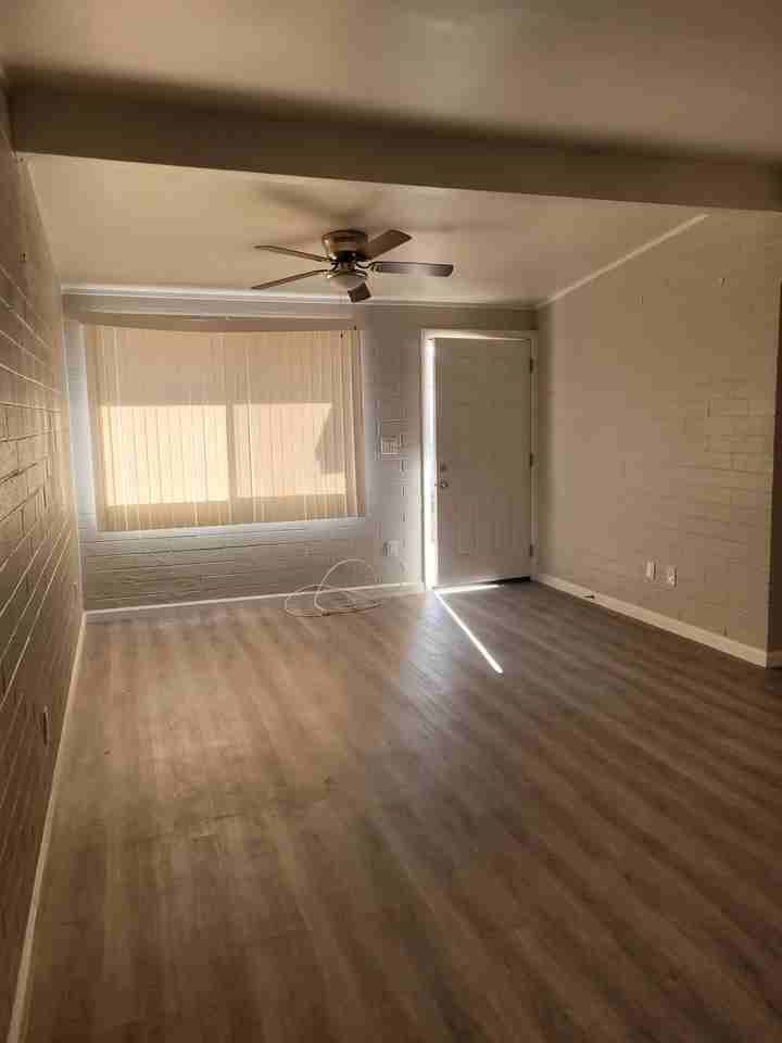 209 5Th Ave E - Photo 3 of 3