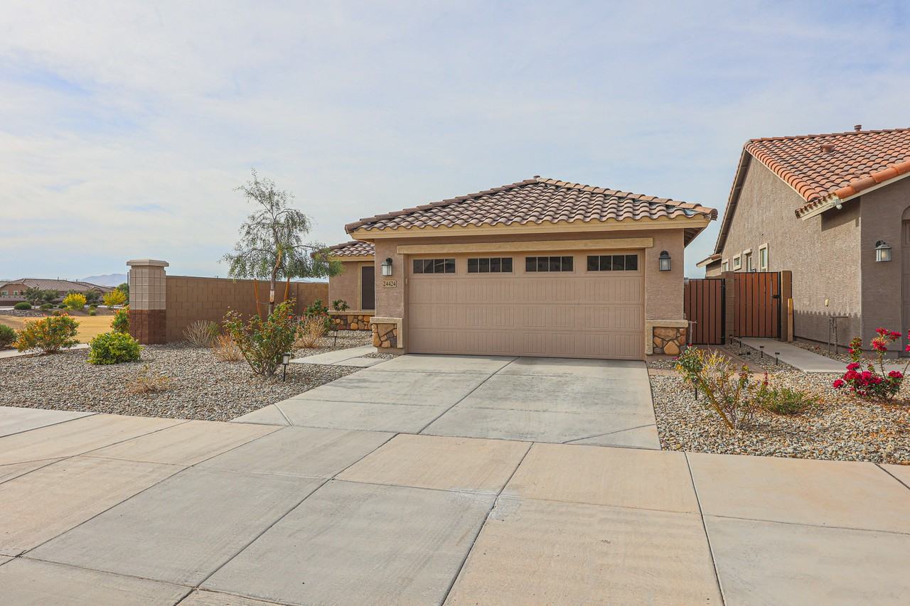 24424 N 164th Dr - Photo 3 of 28