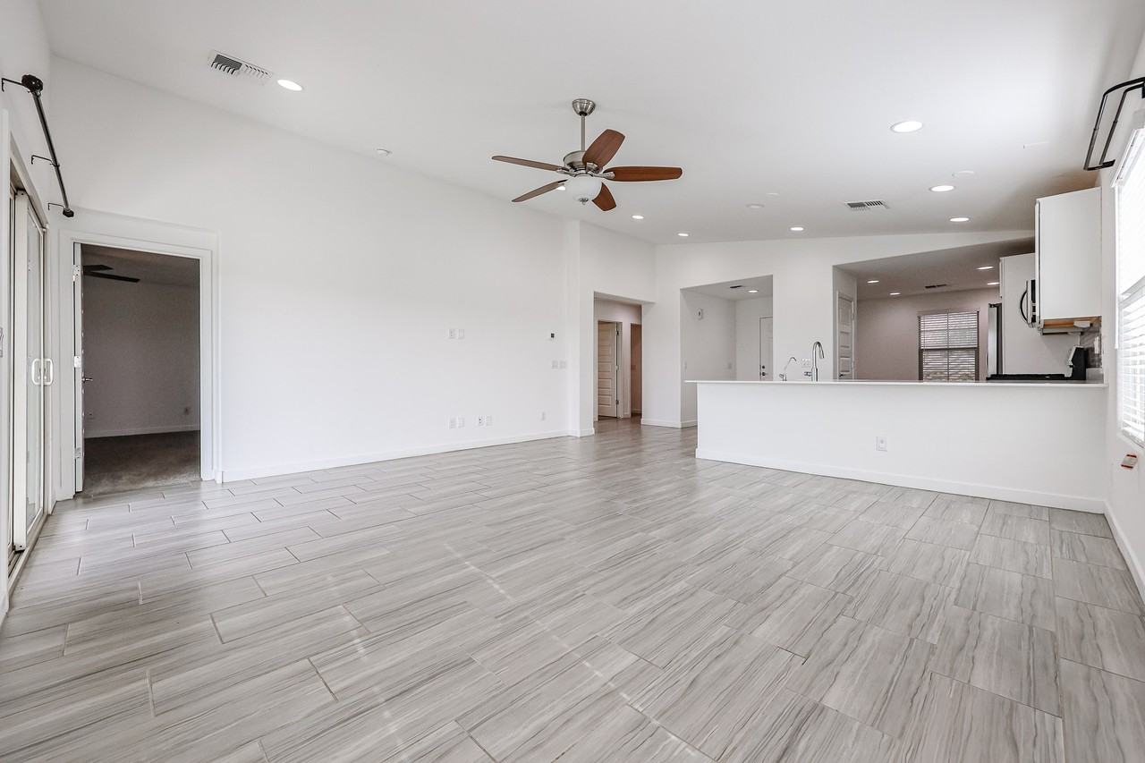 24424 N 164th Dr - Photo 6 of 28