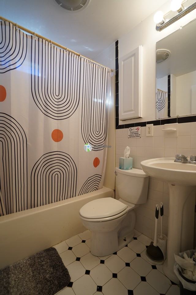 25 Pratt St #2 - Photo 7 of 18