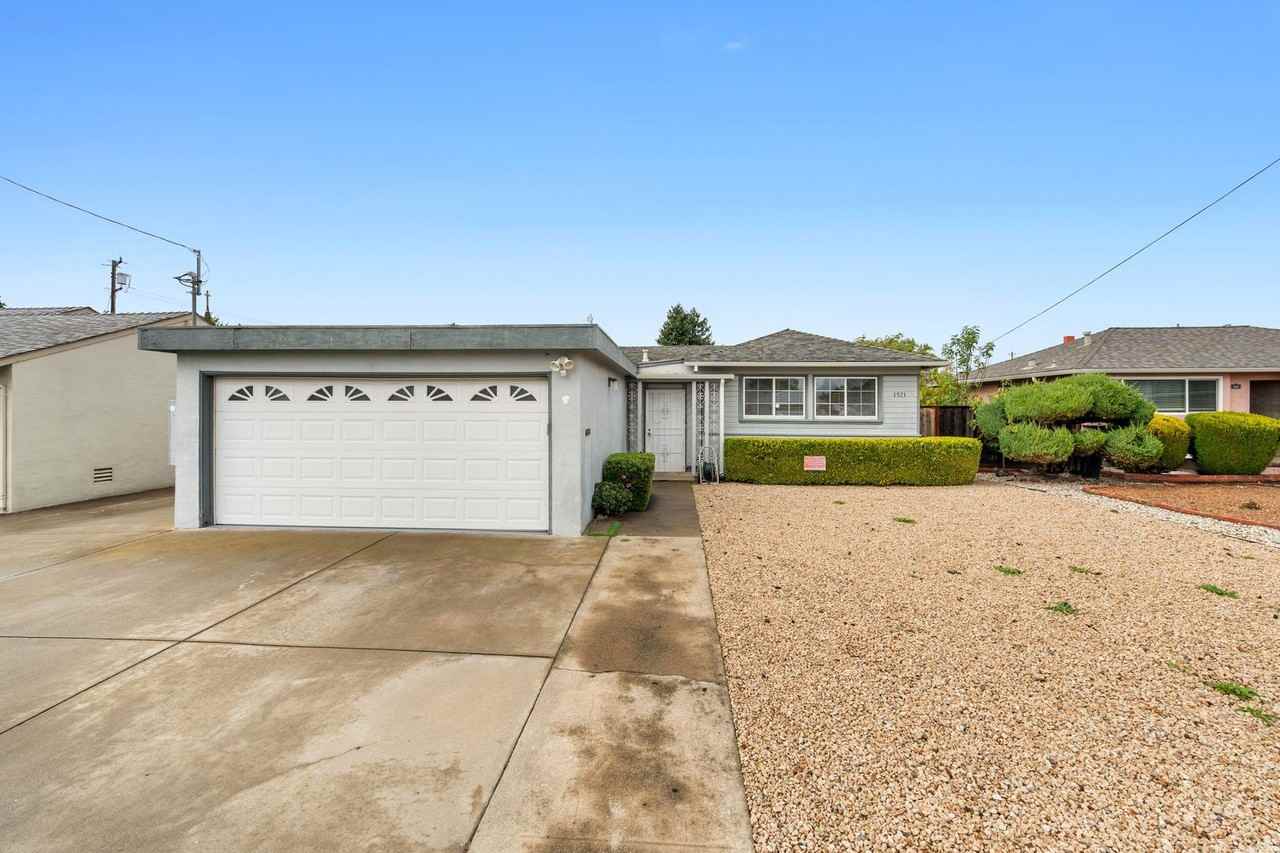 1521 Halsey Ave - Photo 2 of 32