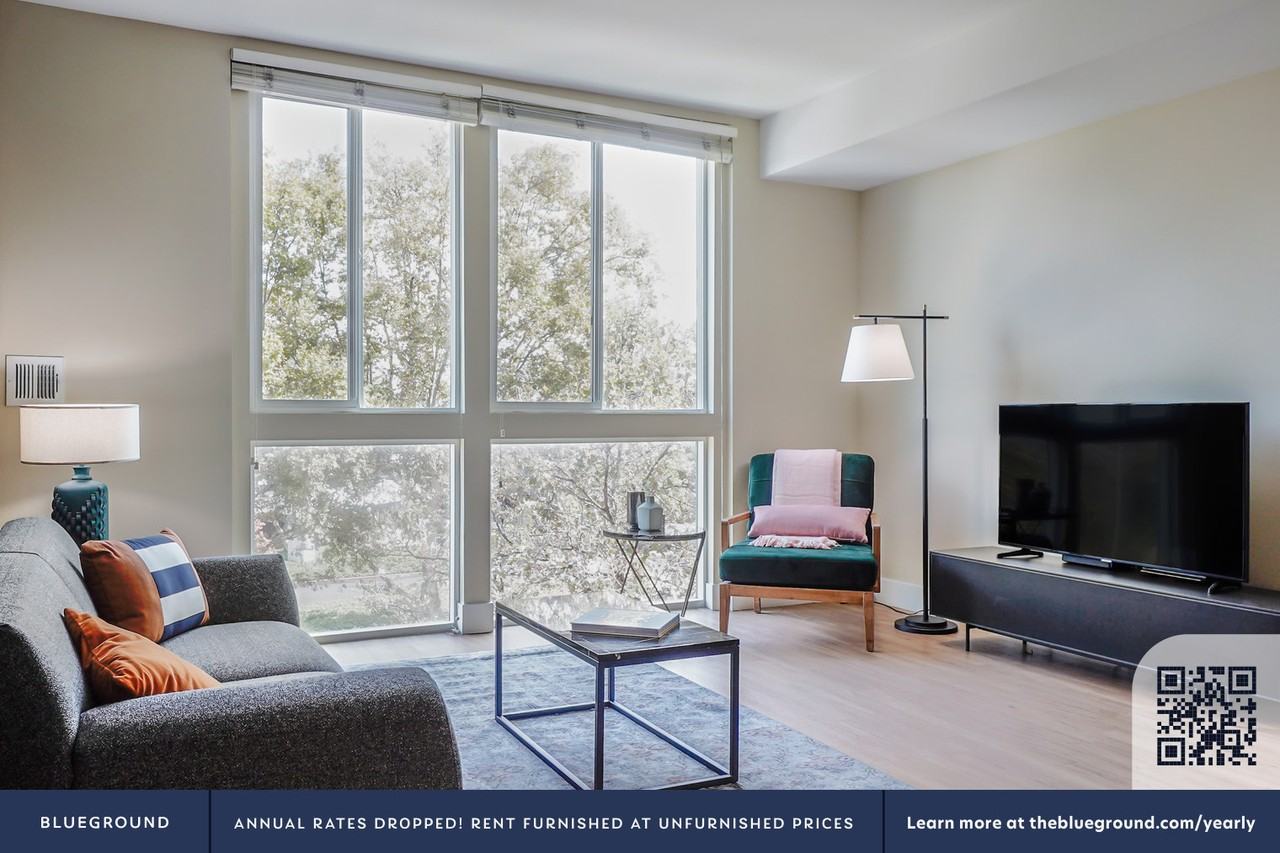 383 Stockton Avenue - Photo 4 of 52