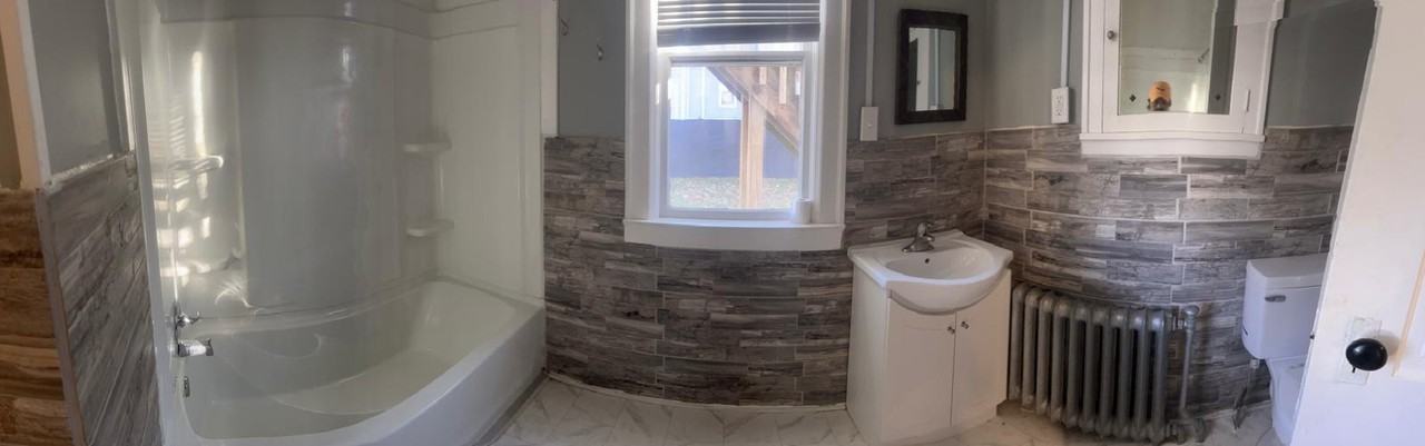 151 West School Street, Owatonna, Mn, Usa #D - Photo 2 of 13