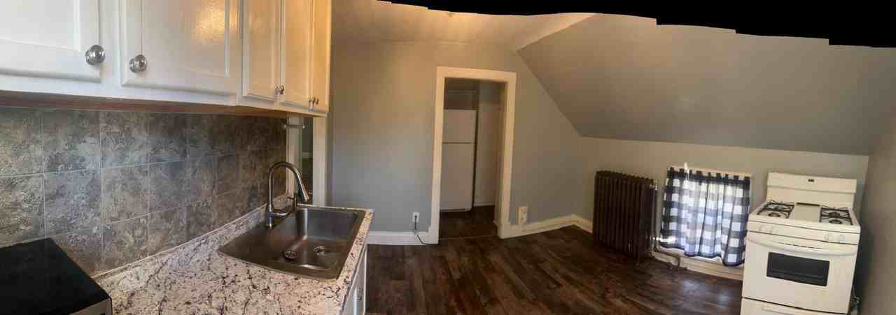 151 West School Street, Owatonna, Mn, Usa #D - Photo 6 of 13