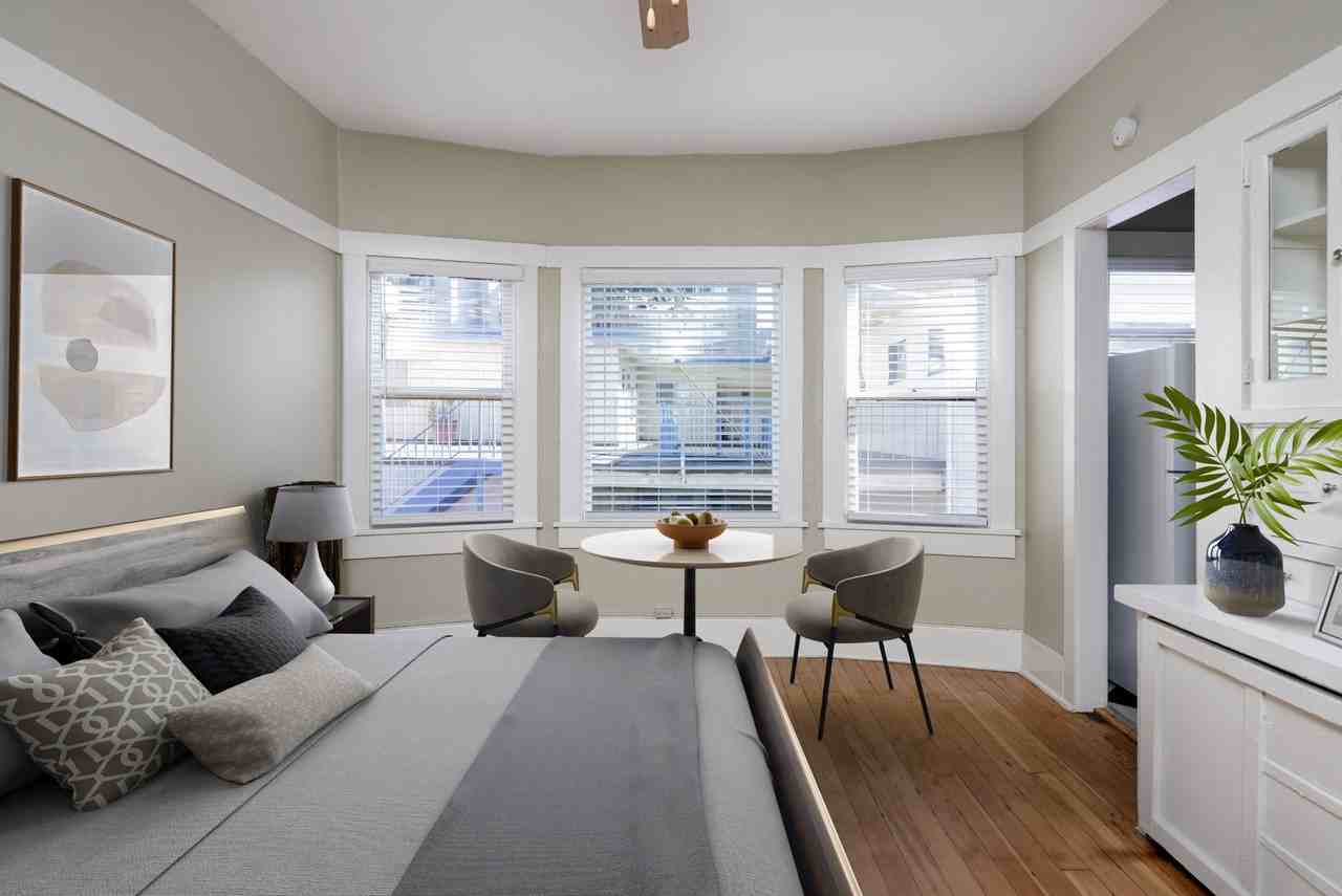 The Gatsby Apartments - Photo 3 of 15