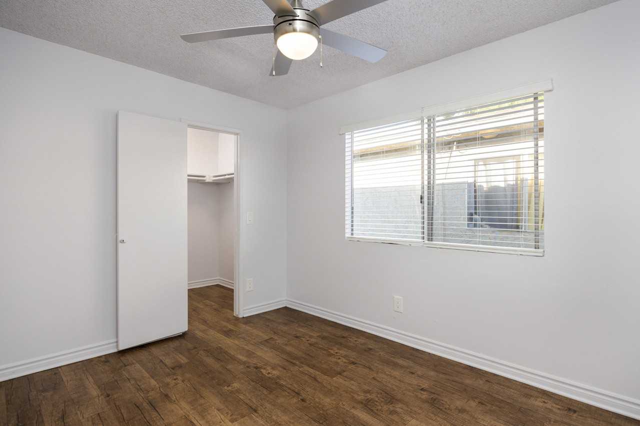 Harbor View - Photo 7 of 15