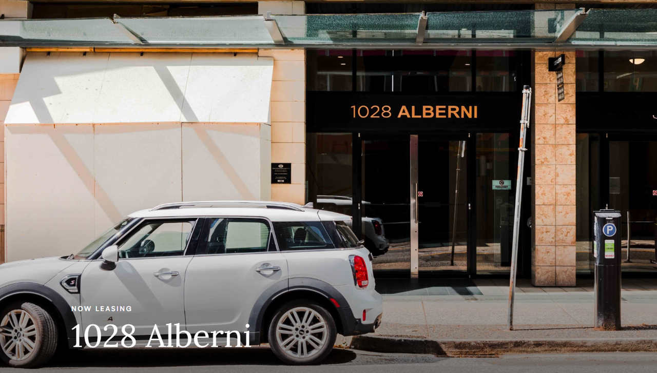 1028 Alberni - Photo 2 of 6