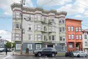 featured image of 1301 Leavenworth St