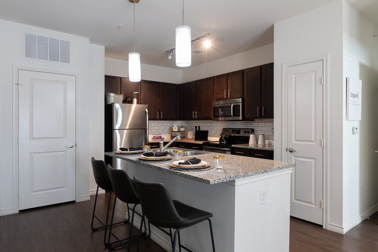 4 Corners Apartments - Photo 2 of 40