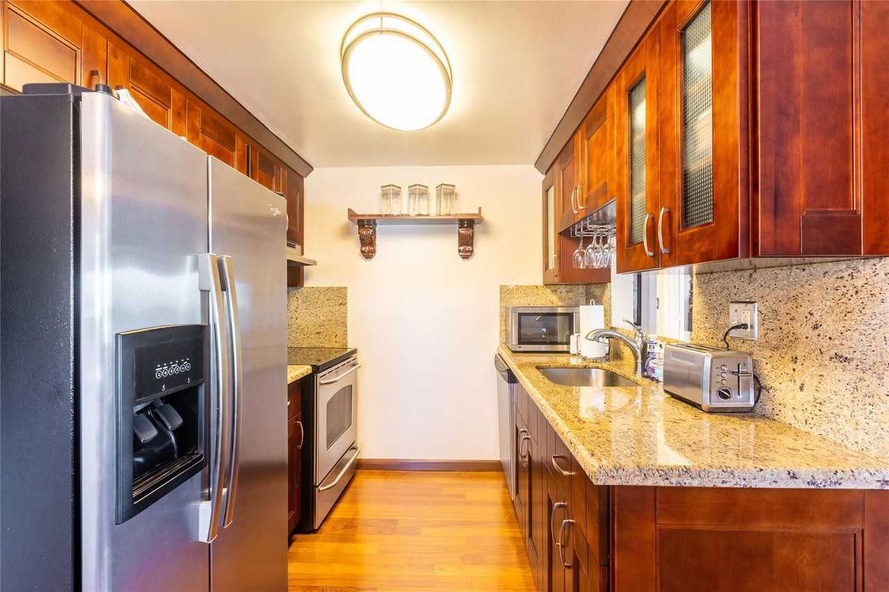 3212 Se 12th St #404 - Photo 2 of 8