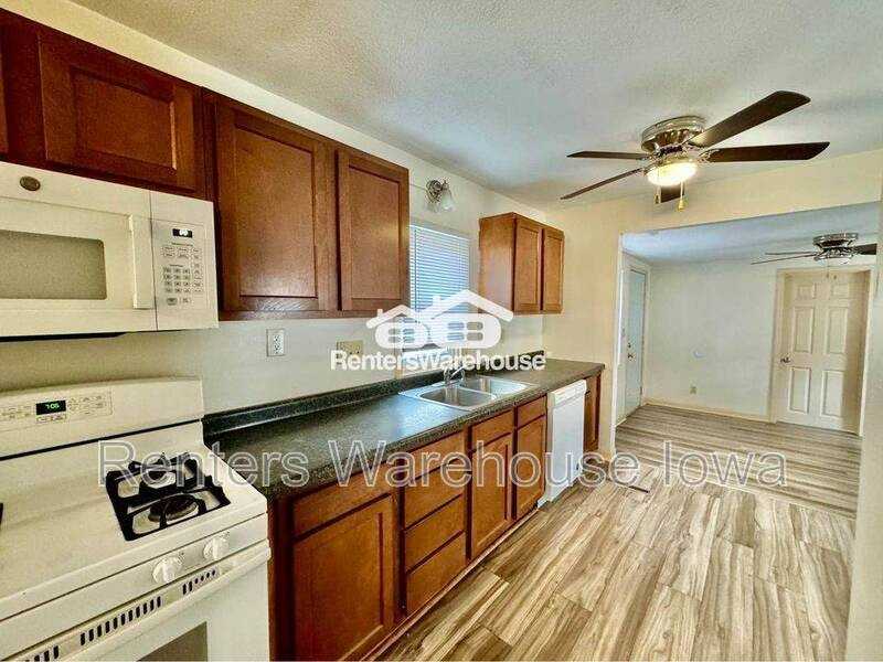 703 Prairie St - Photo 7 of 29