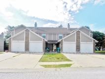 2115 Highridge Dr #Apt B - Photo 1 of 1