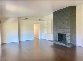 featured image of 405 El Paseo Rd