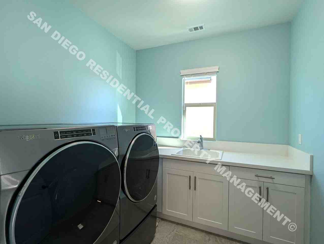 2883 Demler Dr - Photo 7 of 42