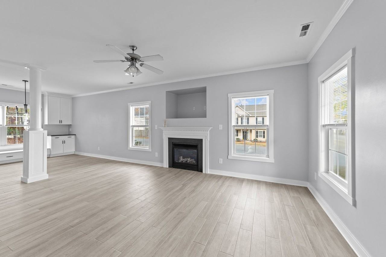 4221 Bay Rum Ln - Photo 2 of 36
