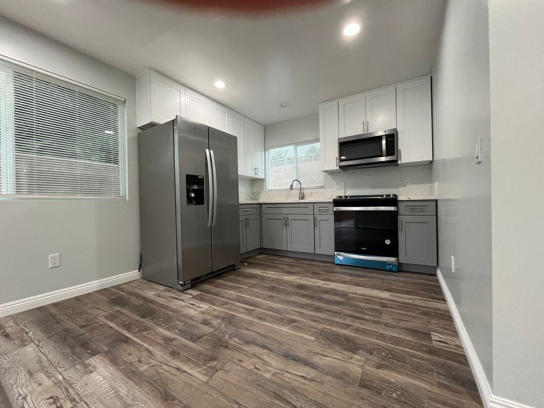 2209 Fitzgerald Rd ##Adu - Photo 4 of 15