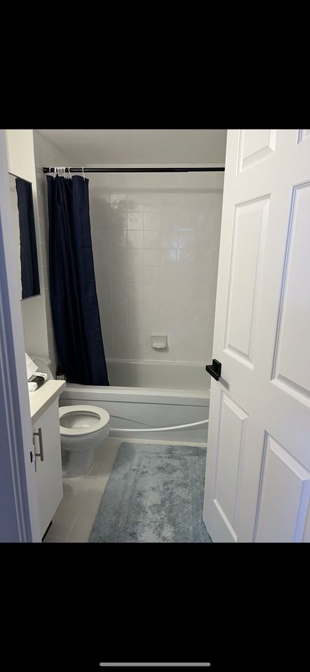 Jarvis St - Photo 2 of 2