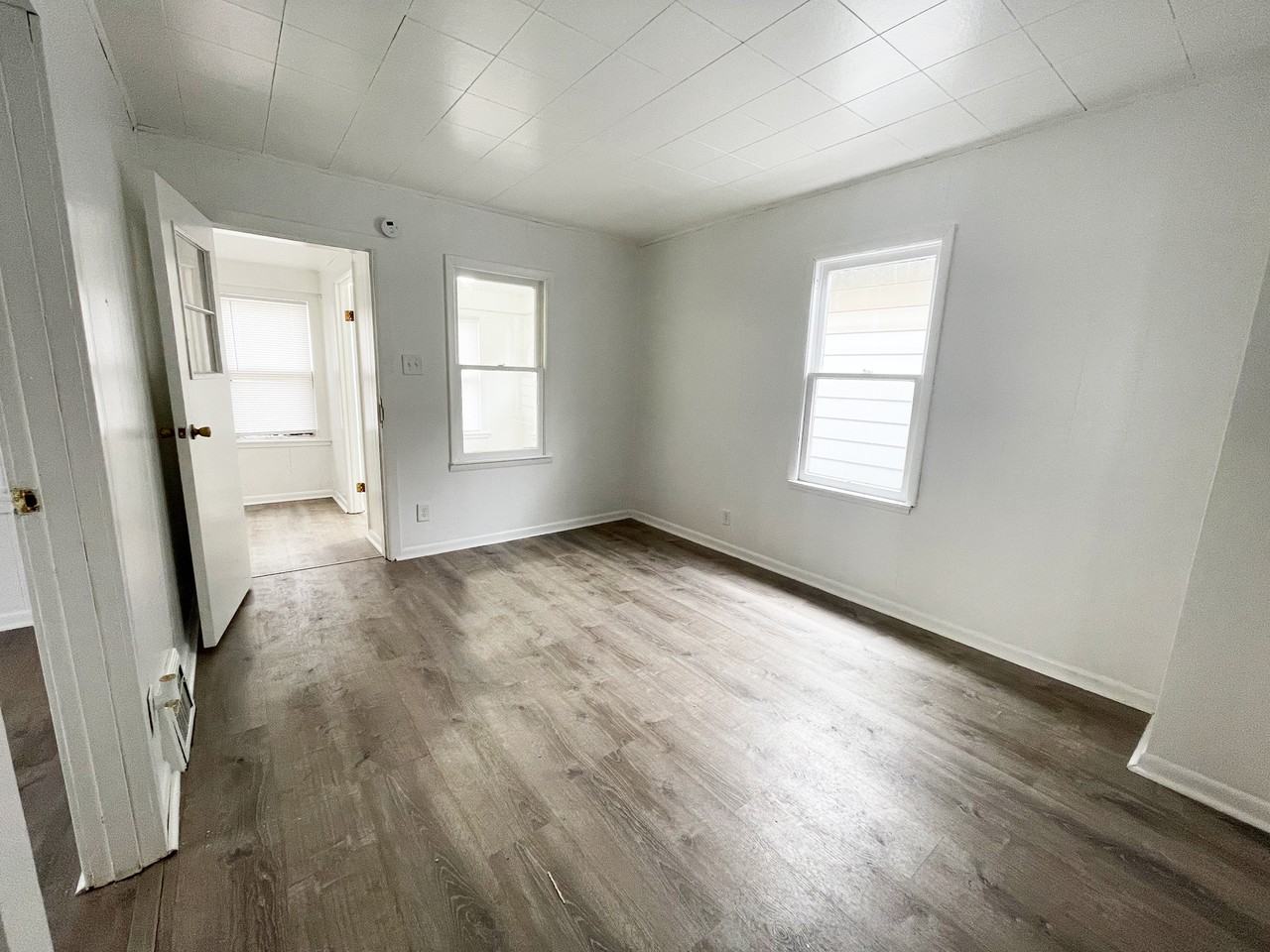 3964 Tyler St #NA - Photo 3 of 9