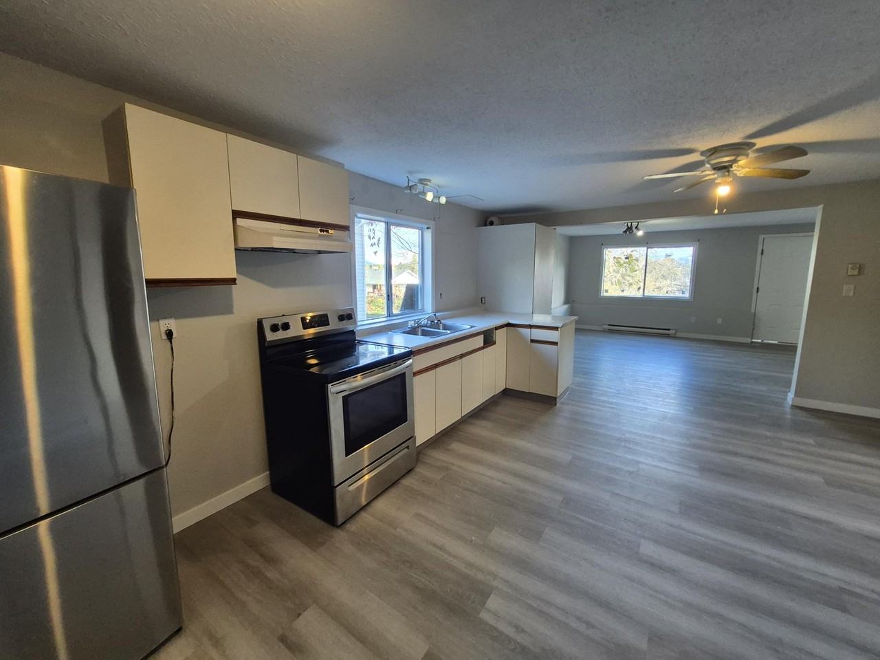 6181 Palahi Rd - Photo 3 of 12