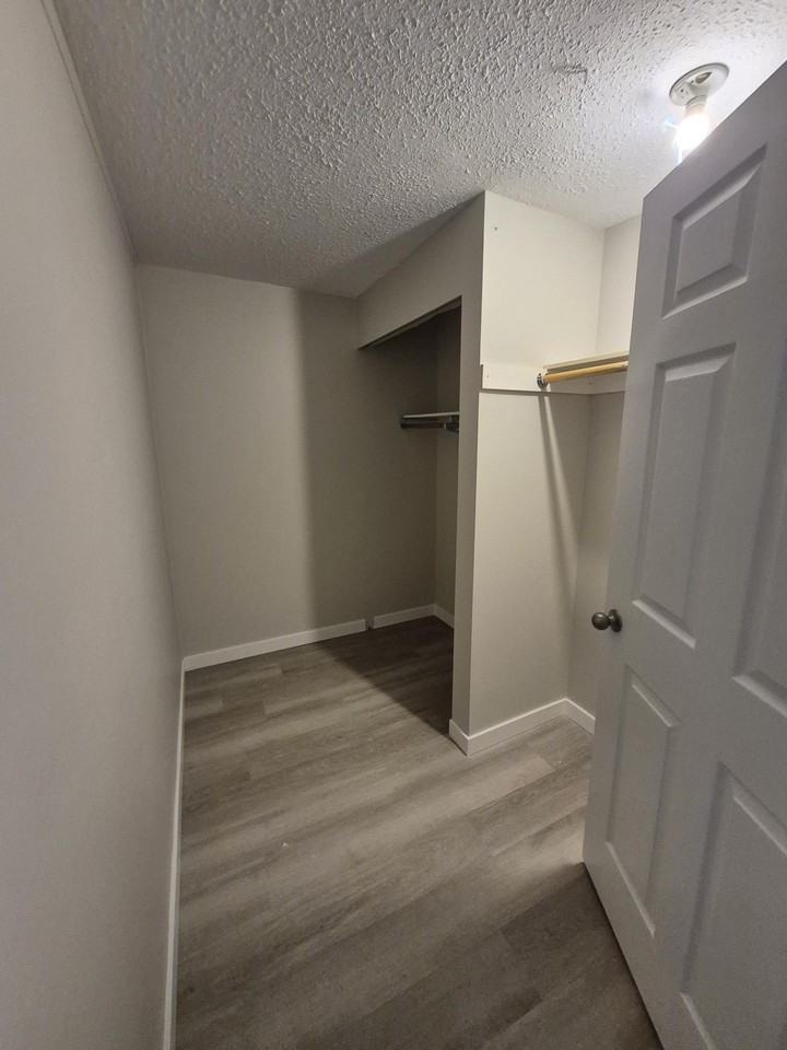 6181 Palahi Rd - Photo 7 of 12