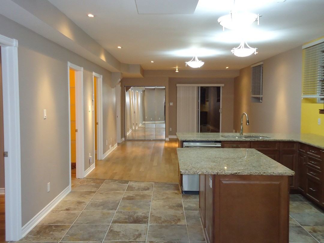 521 Overland Drive - Photo 3 of 12