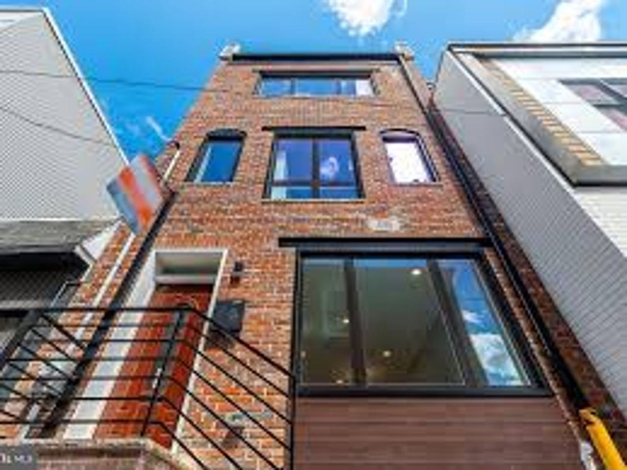 2209 Dreer St - Photo 2 of 35