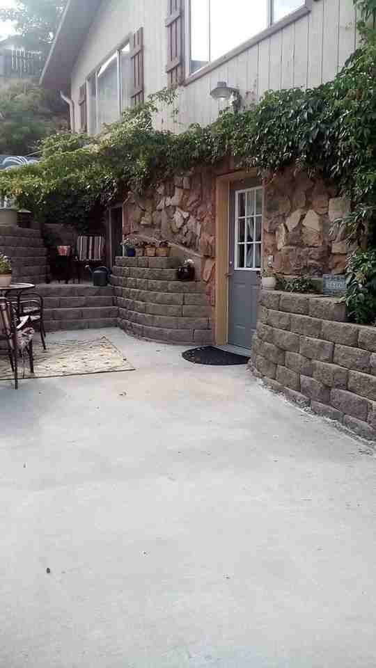 619 24th St - Photo 2 of 20