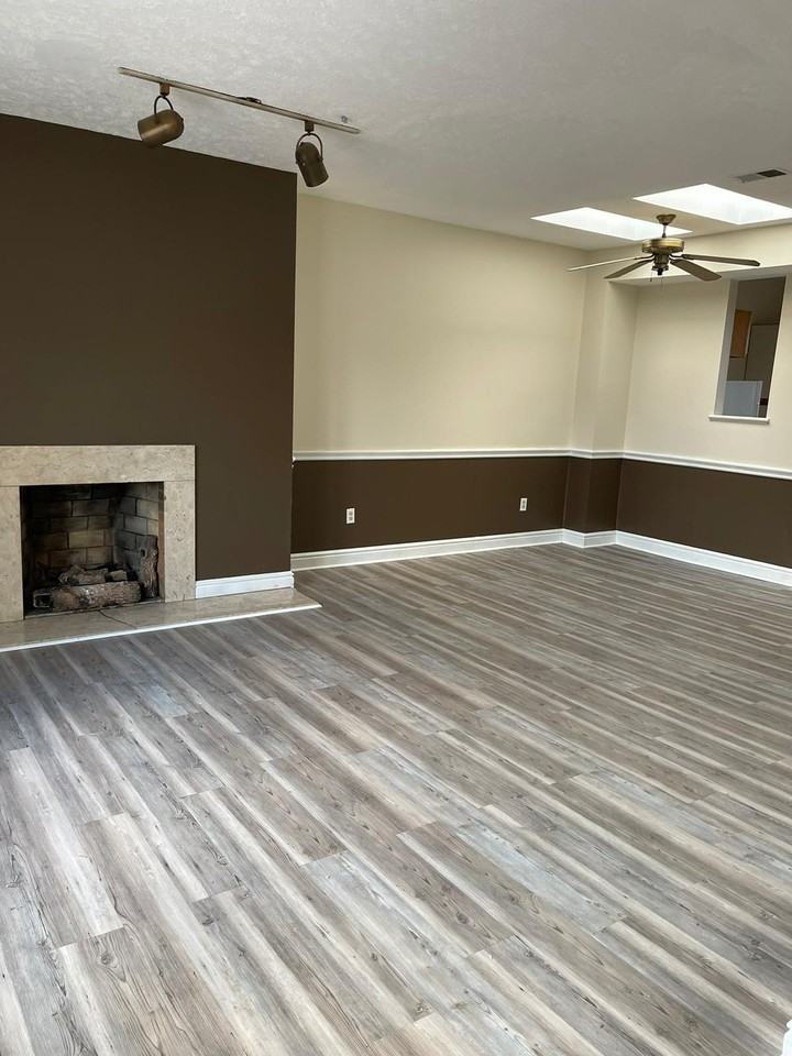 1306 Sheffield St #14932010 - Photo 2 of 6