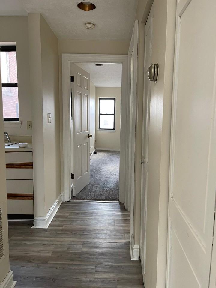 1306 Sheffield St #14932010 - Photo 3 of 6